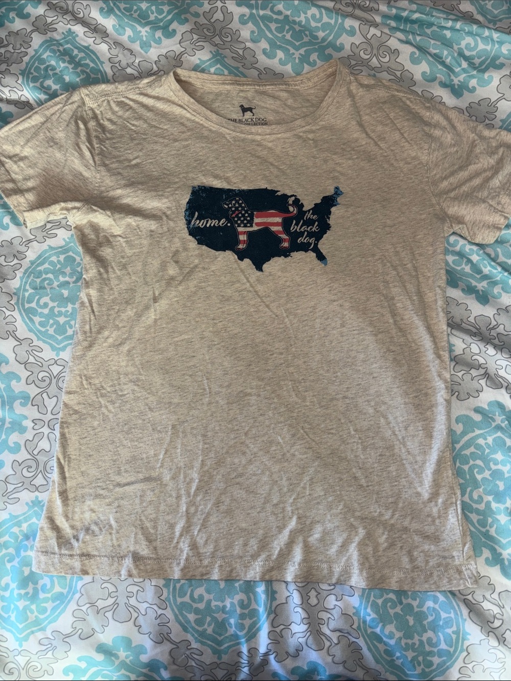 The black dog tee